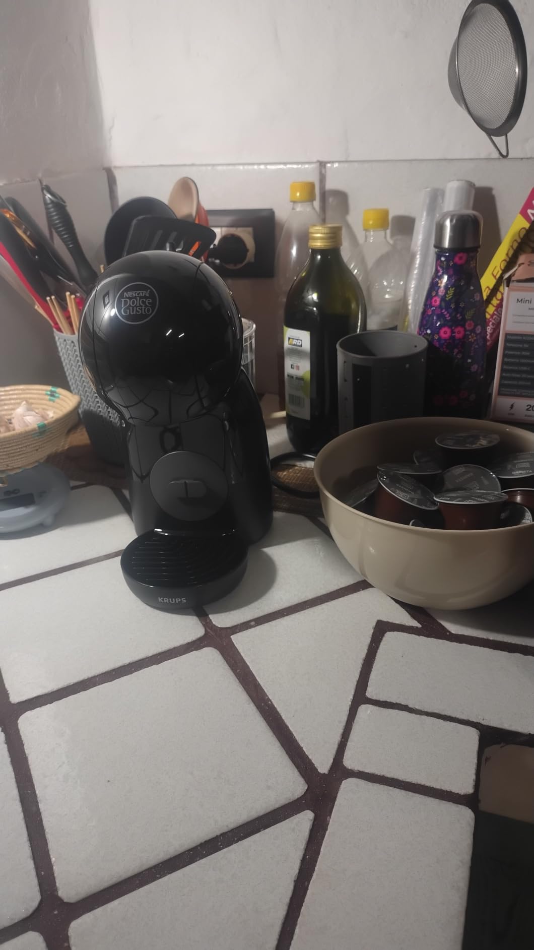 NESCAFÉ Dolce Gusto Krups Piccolo XS macchina caffè capsule grigio e nero