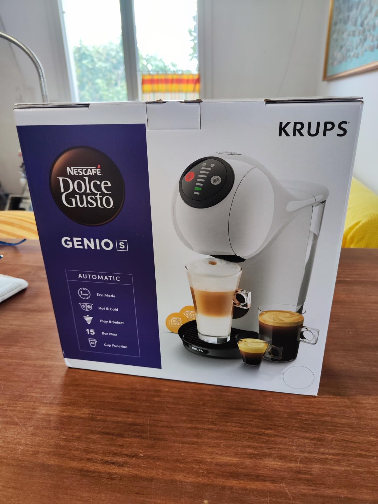 NESCAFÉ Dolce Gusto Krups Genio S macchina caffè bianca 0,8 l Hot&Cold