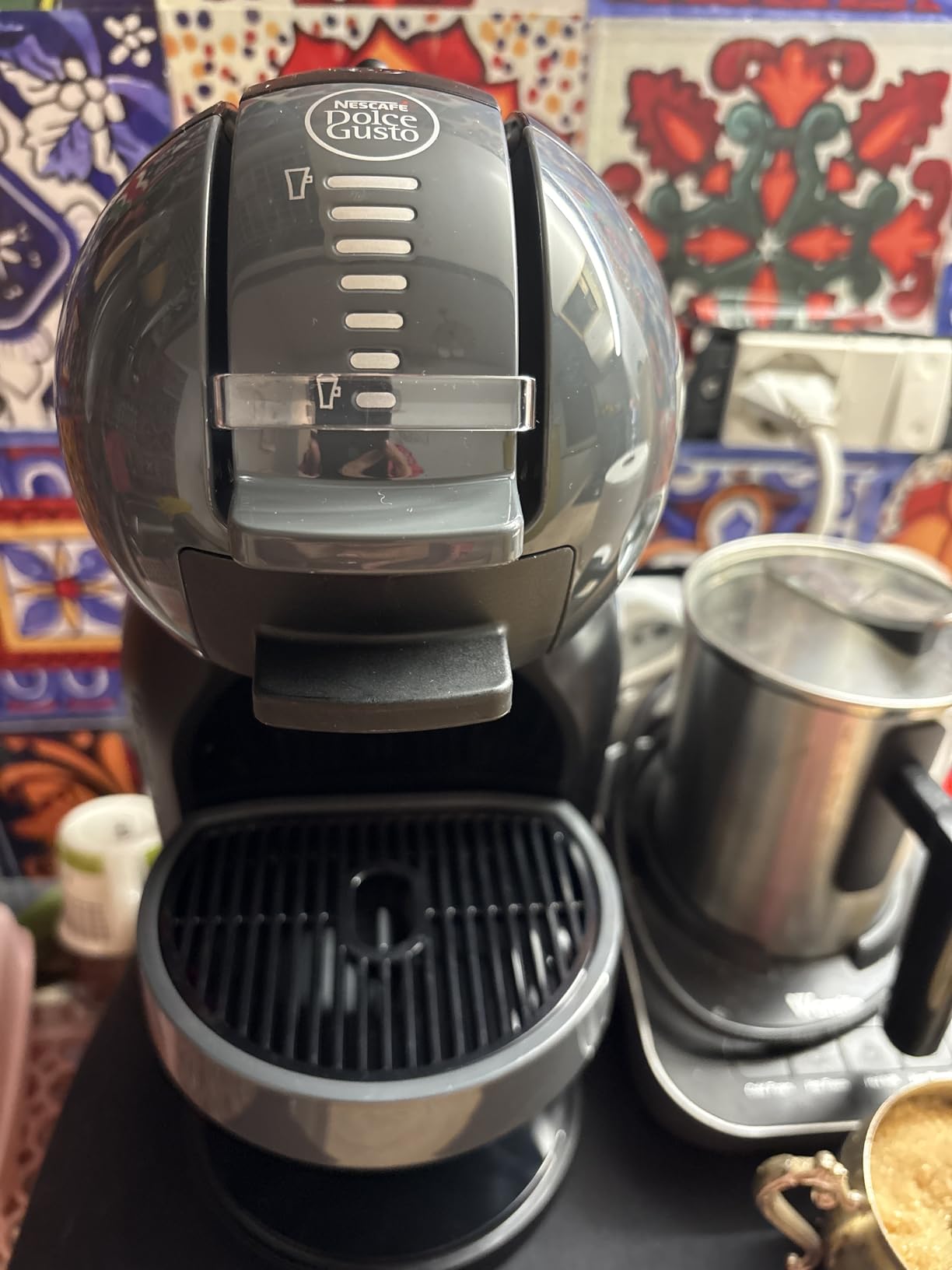 NESCAFÉ Dolce Gusto Krups Mini Me macchina caffè antracite 0,8 l Hot&Cold