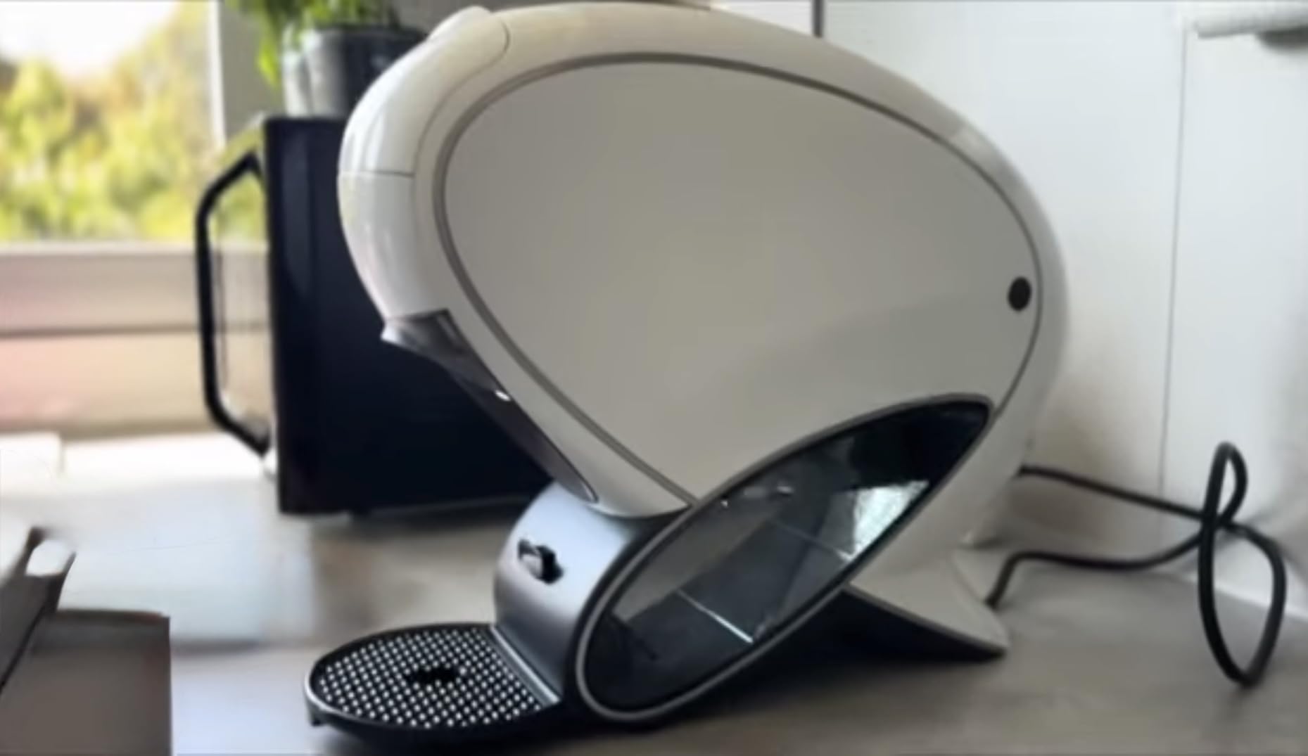 NESCAFÉ Dolce Gusto NEO Latte macchina da caffè per capsule compostabili