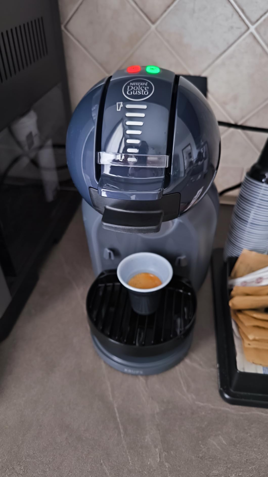 NESCAFÉ Dolce Gusto Mini Me 2 macchina capsule antracite 0,8 l