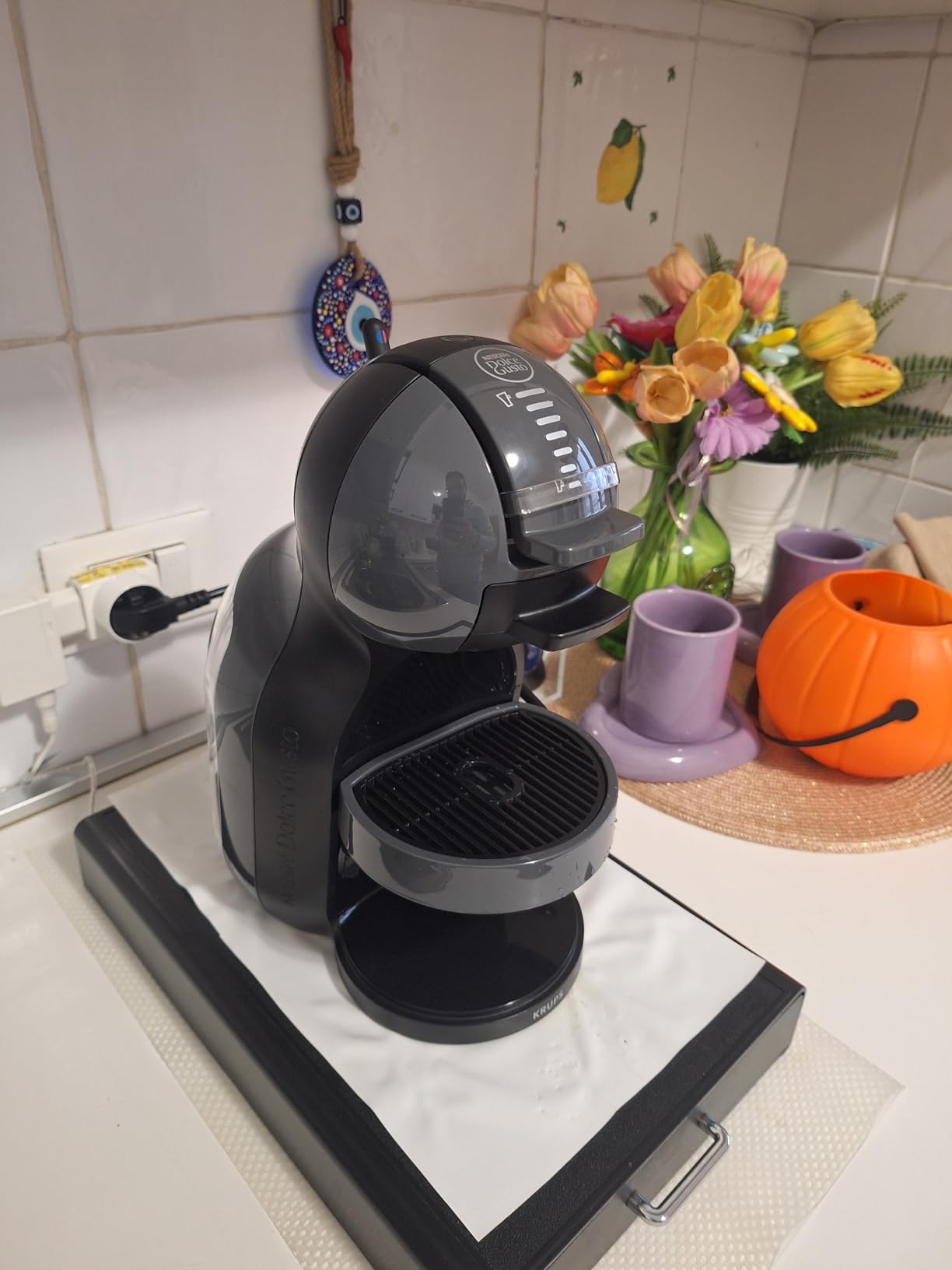 NESCAFÉ Dolce Gusto Krups Mini Me macchina caffè antracite 0,8 l Hot&Cold