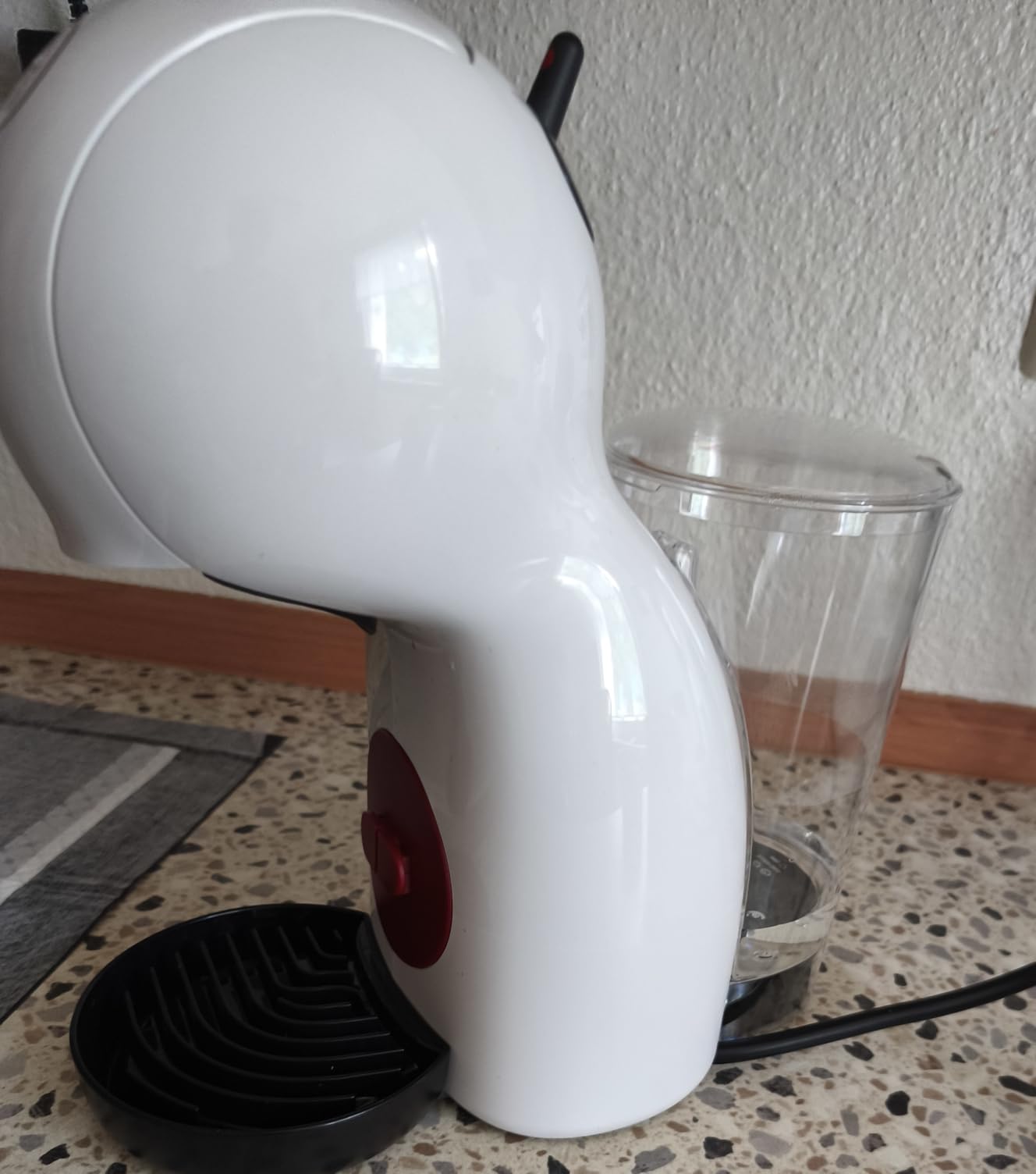 NESCAFÉ Dolce Gusto Piccolo XS macchina manuale bianca