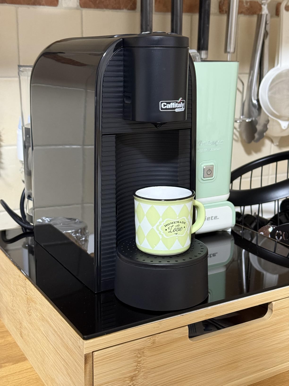 Caffitaly System Volta macchina da caffè nera con 30 capsule Corposo