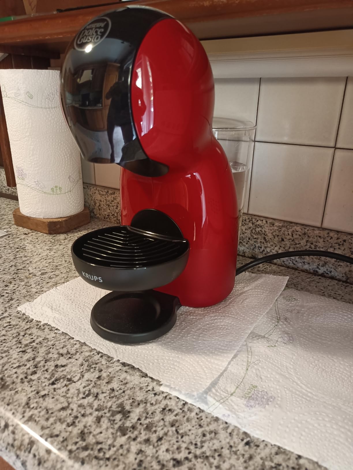 NESCAFÉ Dolce Gusto Piccolo XS KP1A3510 macchina a capsule rossa 15 bar