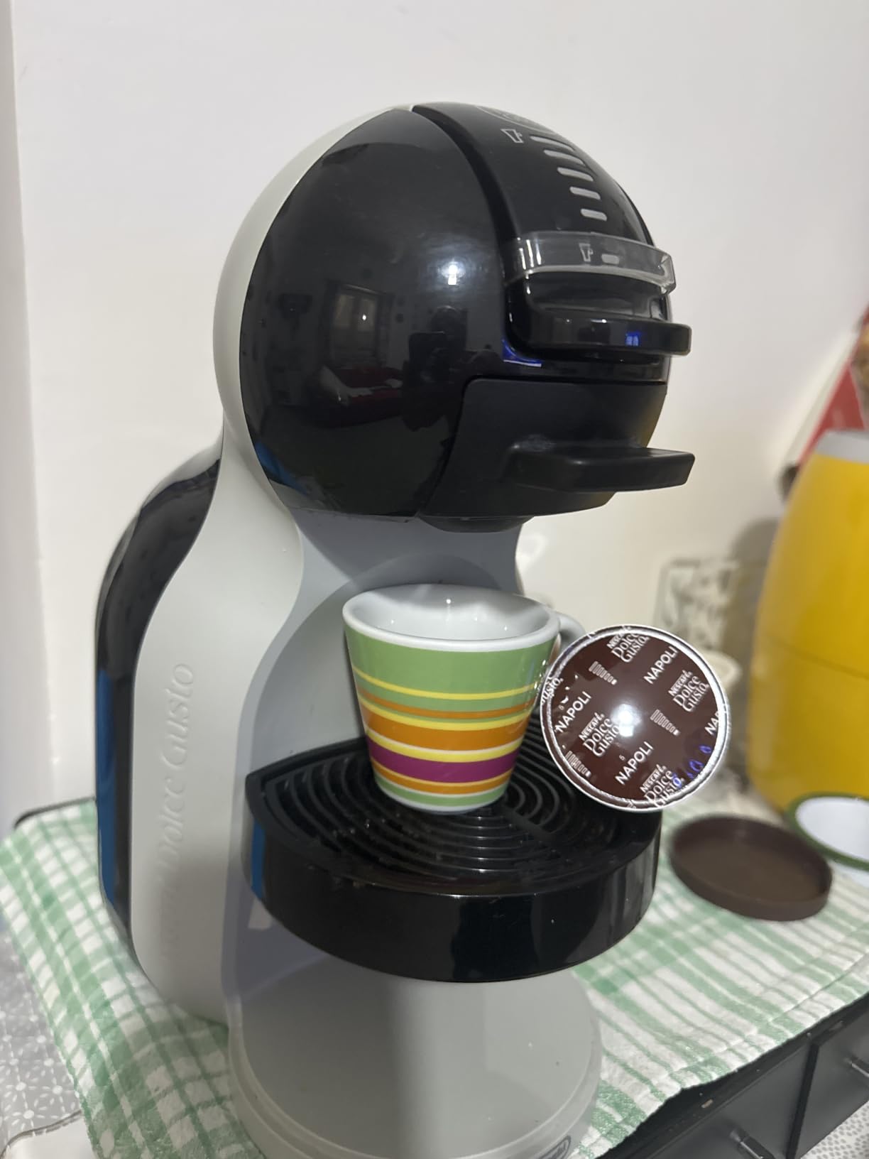 NESCAFÉ Dolce Gusto Espresso Napoli caffè capsule 96 compatibili intensità 13/13