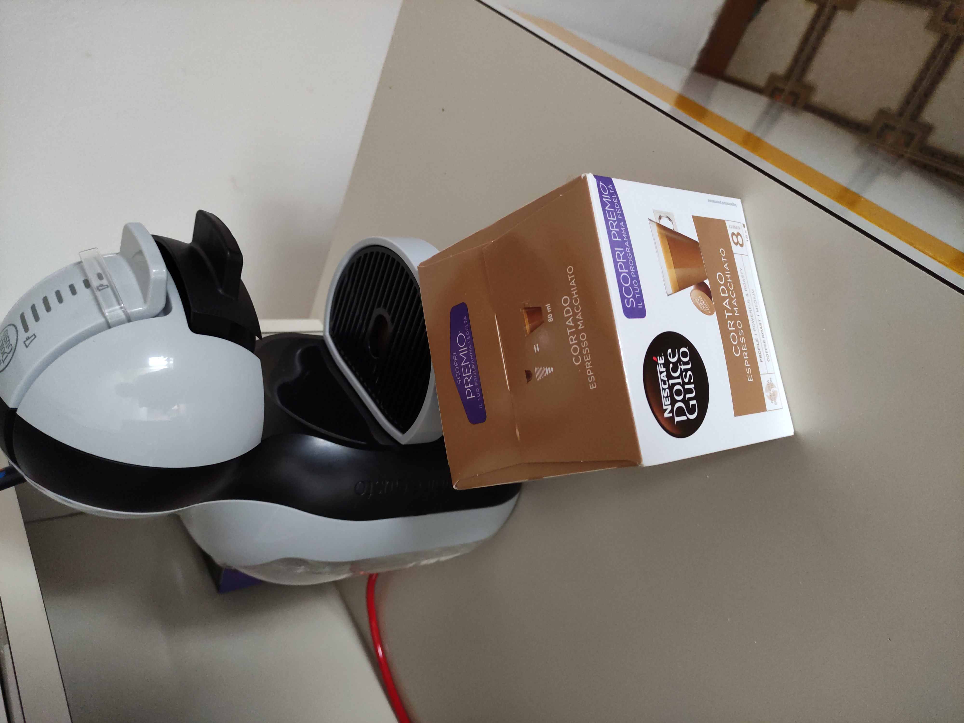 NESCAFÉ Dolce Gusto Cortado caffè 96 capsule con latte