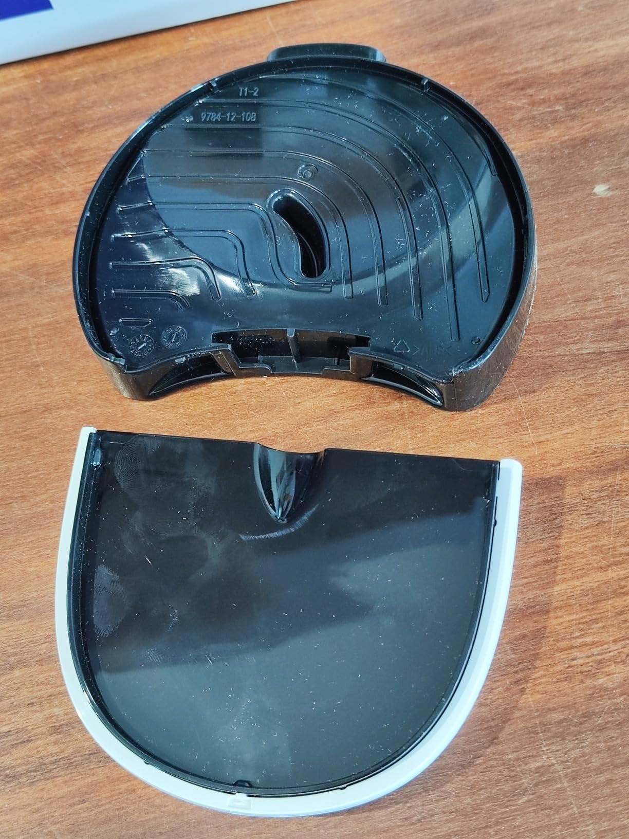 NESCAFÉ Dolce Gusto Krups Genio S macchina caffè bianca 0,8 l Hot&Cold