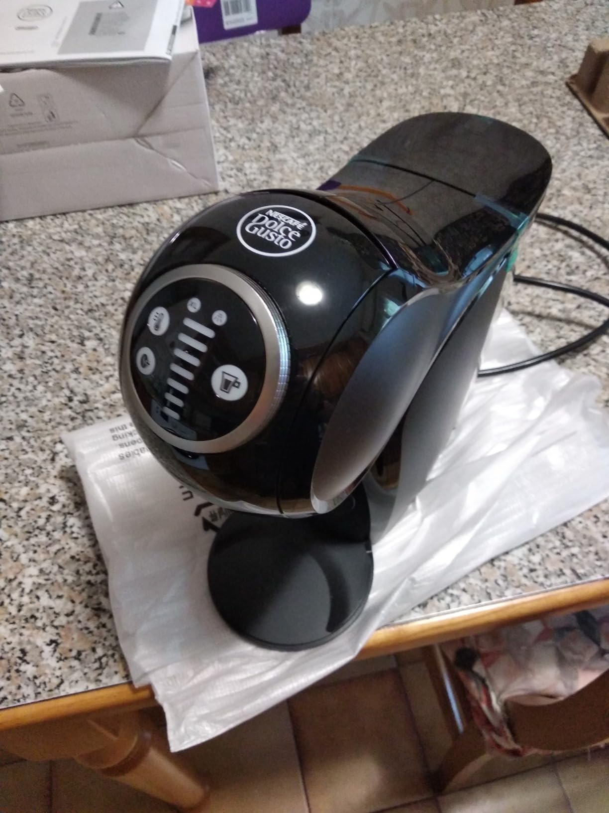 NESCAFÉ Dolce Gusto Macchine per capsule Genio S Plus macchina caffè rossa